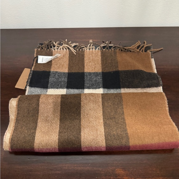 BURBERRY AUTHENTIC CASHMERE SCARF MEGA REVERSIBLE 200*36 - Picture 6 of 12